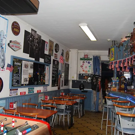 Aux Amis Reunis 2* Saint-Georges sur Loire