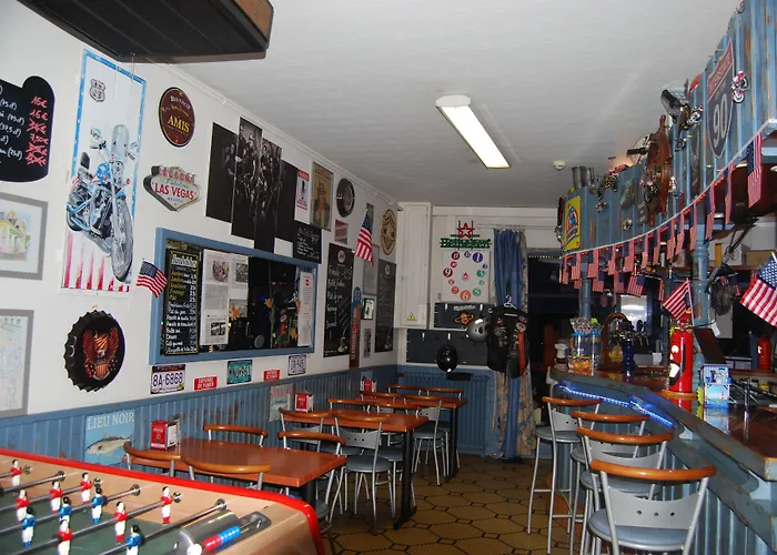 Aux Amis Reunis 2* Saint-Georges sur Loire